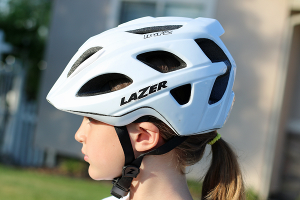 子どもの自転車ヘルメット